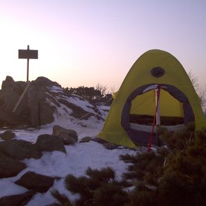 登山装備　テント